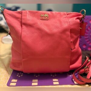 😍😍😍Pink Coach Leather Shoulder bag Amazing condition !!!!!!!!😍😍😍😍😍😍